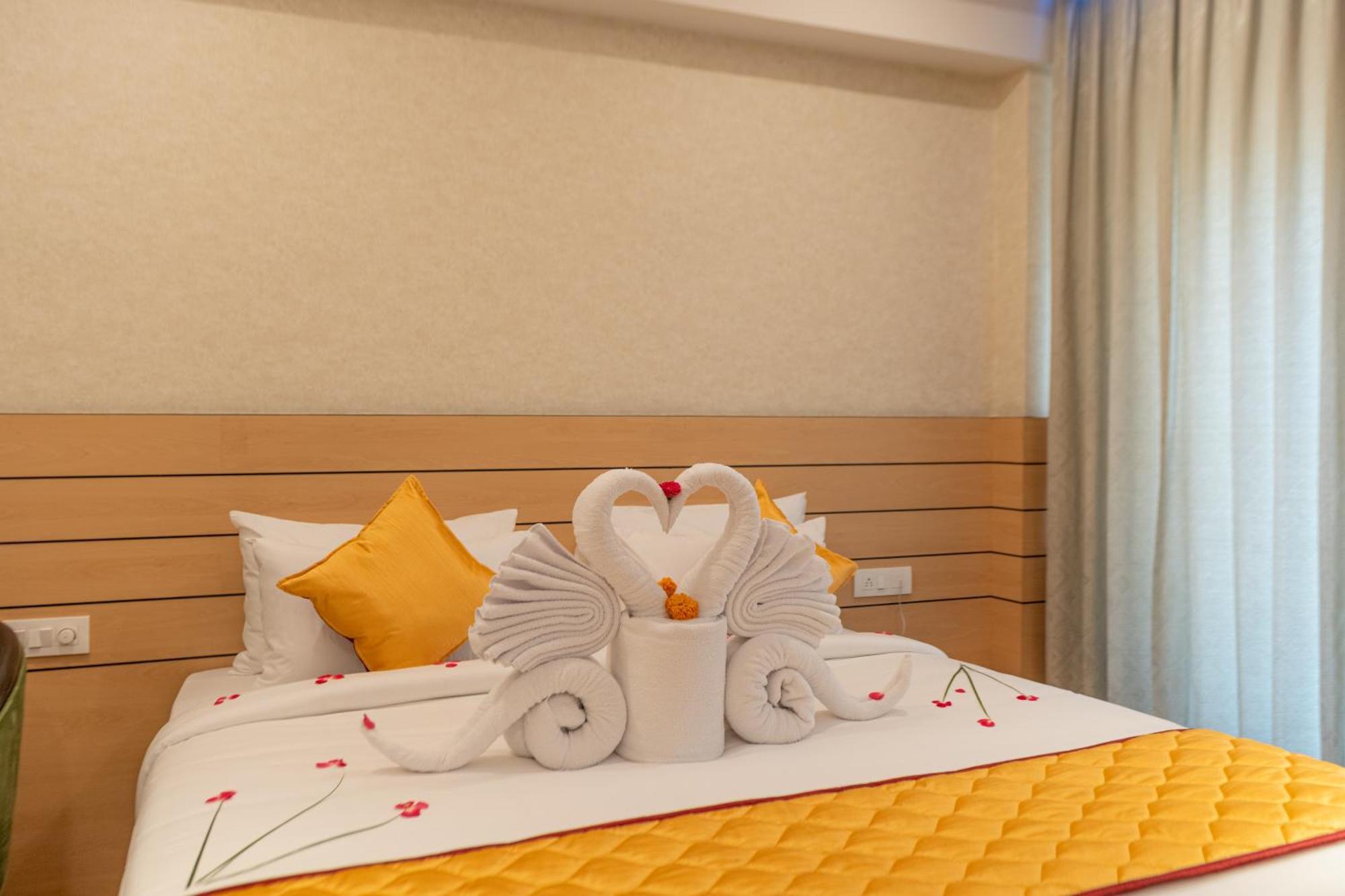 Serene Resort Hyderabad Shamshabad Εξωτερικό φωτογραφία